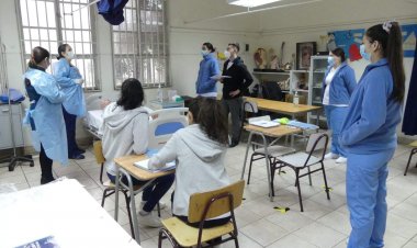 Califican de exitoso retorno a clases presenciales en el liceo “Diego Portales” de Linares