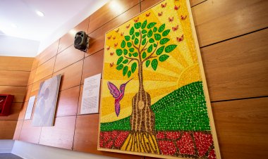 UTalca inaugura mural en homenaje a la gran Margot Loyola Palacios en campus Linares