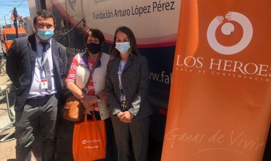 Clínica móvil realizó mamografías gratuitas en Linares