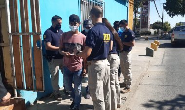 (VIDEO) PDI ubica a 24 migrantes de manera irregular en una residencia colindante a la Alameda de Linares