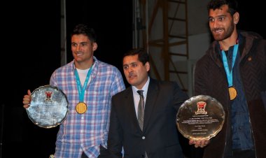 Municipalidad de Linares se suma a las críticas por titular tendencioso de LUN sobre los primos Esteban y Marco Grimalt