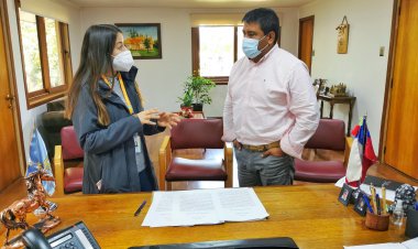 Convenio entre Municipalidad de Colbún y Colbún S.A. permitirá implementar la primera clínica veterinaria móvil en la zona