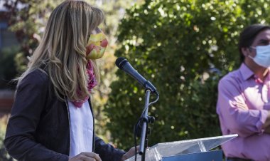 Senadora Rincón pide intervención de Defensoría de la Niñez por denuncia de apremio a dirigenta escolar
