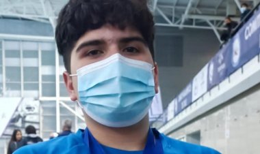 Brillante: nadador paralímpico de Linares Williams Mattamala logra nuevos récords de Chile en estilo mariposa, 100 y 200 metros