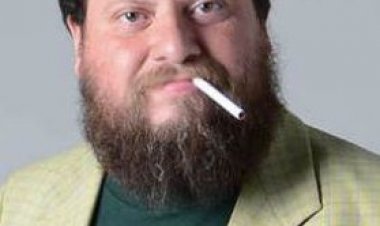 Stand Up: Guatón Salinas llega sin censura a la comuna de Linares