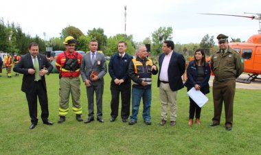 Presentan plan regional de protección contra incendios forestales en el Maule