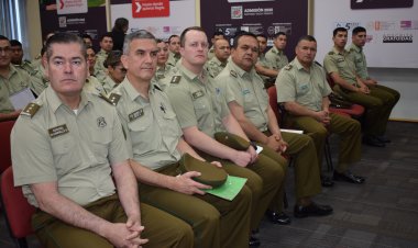 Universidad Autónoma trabaja con Carabineros de Chile en aspectos de autocuidado y salud mental