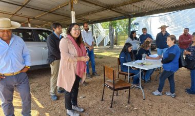 Campesinos de Colbún y Linares recibieron fertilizantes para siembras de primavera