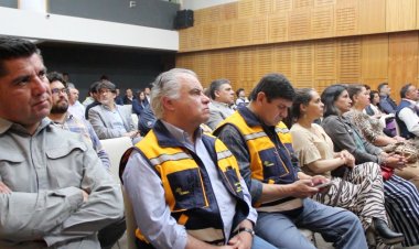 Constituyen mesa regional de incendios forestales