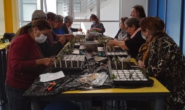 Universidad Autónoma completa ciclo de cursos gratuitos dirigidos a la comunidad con alta valoración de los participantes