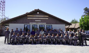 Autoridades agradecen a brigadistas forestales brasileños