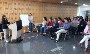 SERVIU y  SERNAMEG analizan soluciones habitacionales para mujeres que viven violencia