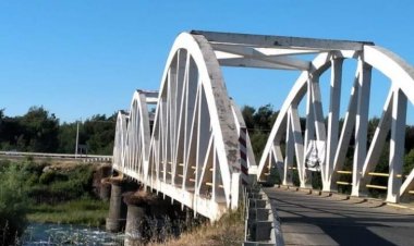 La historia del mítico y emblemático puente Tres Arcos de Linares