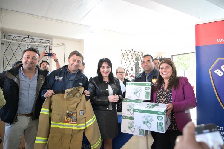 Gobierno Regional del Maule entregó implementación a Bomberos para combatir incendios forestales