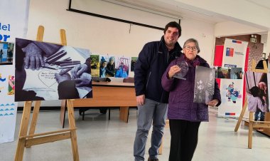 Persona mayor de Linares resultó ganadora del concurso fotográfico “Buen Trato, Trato Hecho” de Senama Maule