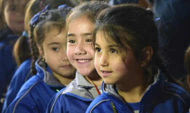 Propuesta artística inspirada en Gabriela Mistral se presenta en el TRM