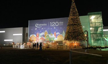 PFalimentos inaugura su Villa Navideña 2024 en Talca