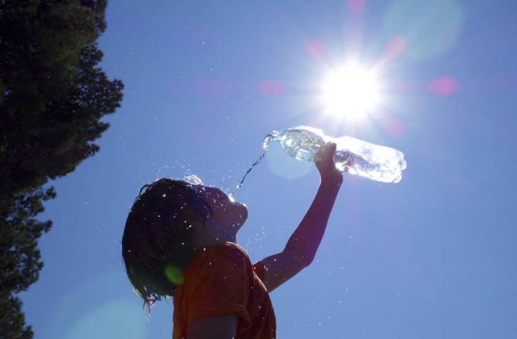 A prepararse para un febrero caluroso: se esperan nuevas olas de calor en la zona central