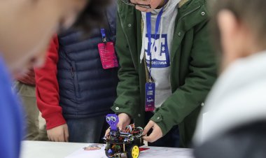 UTalca y Mustakis abren convocatoria para talleres gratuitos de robótica y creación de videojuegos