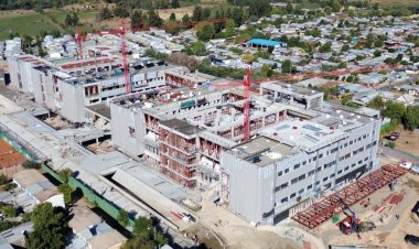 Un 77 por ciento de avance en materia de obras civiles registra el nuevo Hospital de Cauquenes