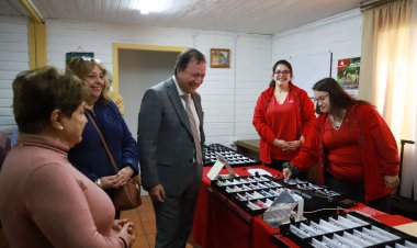 Municipalidad de Talca da el primer paso en reducción de listas de espera e implementa la clínica móvil con médicos especialistas