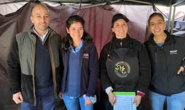Usuarios de INDAP de Longaví inauguraron Mercado Campesino