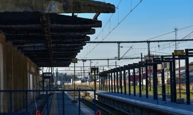 (VIDEO) CORE Francisco Durán expresa preocupación por el estado de las obras de mejoramiento de la Estación de Trenes de Linares