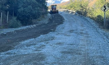 MOP repara camino al embalse Ancoa y avanza en obras en Ruta a Pejerrey