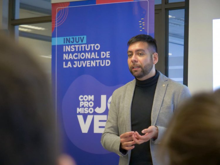 Diego Poblete Mella asumió como nuevo director del Instituto Nacional de la Juventud en el Maule