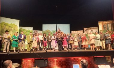 La Pérgola de las Flores llega al Teatro Regional del Maule