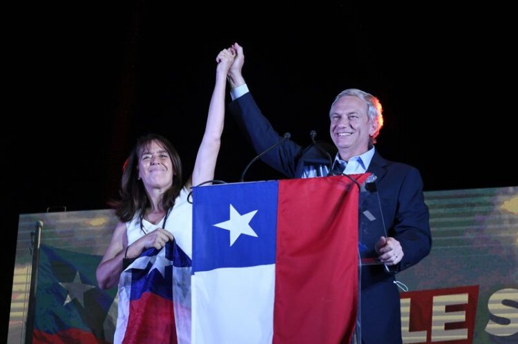 El sorpresivo “factor X” de Kast: María Pía Adriasola podría cambiar el destino de un gabinete que parte con apoyo tibio