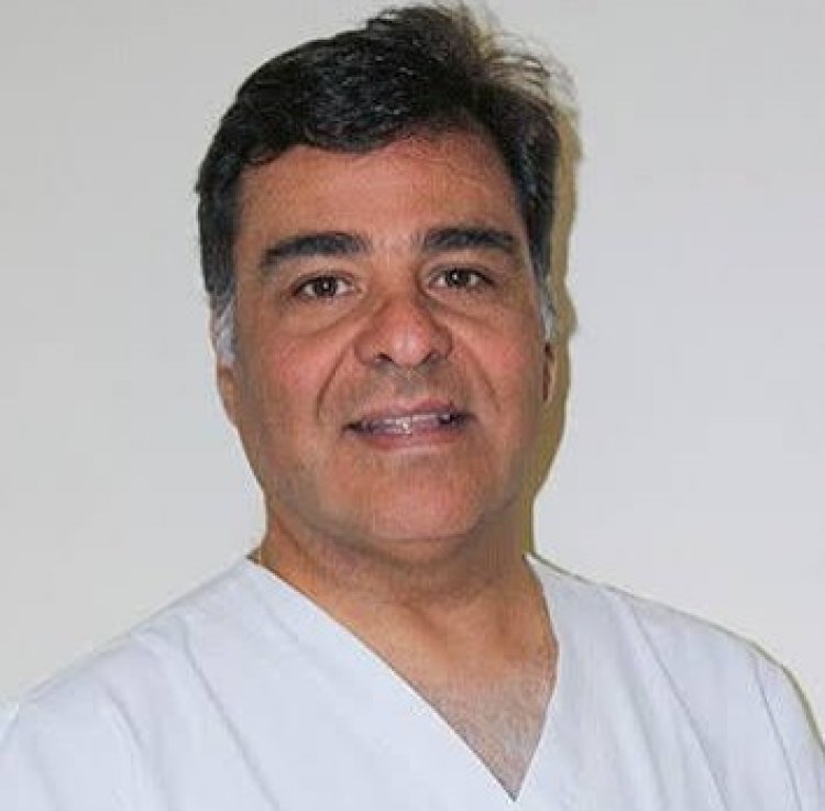 Médico cirujano René Espinosa Cantero asume la dirección del hospital de Linares