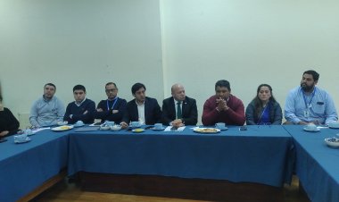 Autoridades coordinan acciones para reforzar vacunación contra la influenza en la provincia de Linares