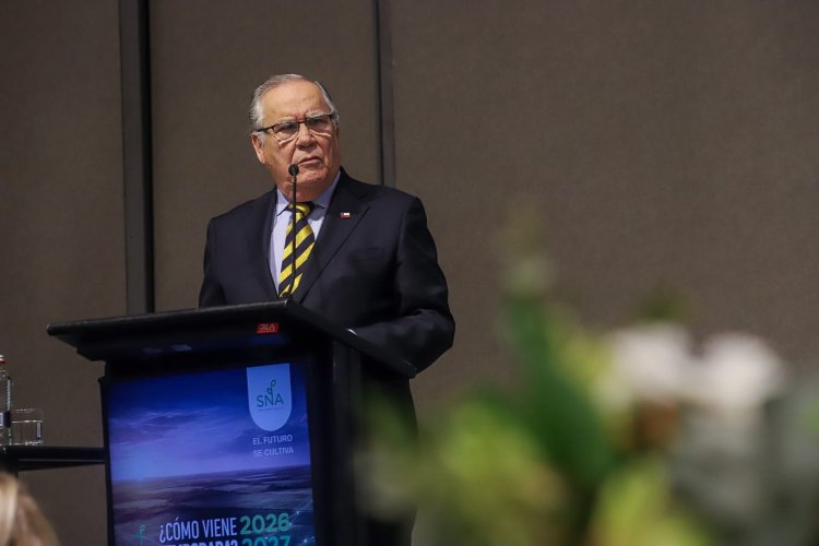 Ministro de Agricultura proyecta una temporada 2026-2027 desafiante y detalla avances en nueva ley de fomento forestal