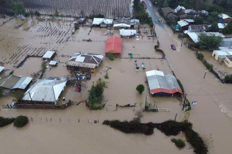 Frente a lluvias intensas: ¿Qué sectores de Chile son vulnerables a inundaciones?