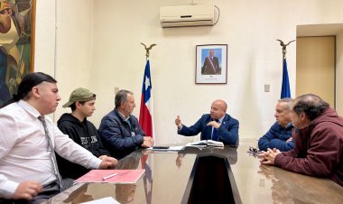 Delegado Christian González recibió a representantes estudiantiles en jornada de movilización