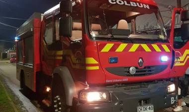 Bomberos denuncian ataques a voluntarios y apedreo a carro bomba