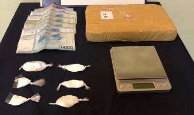 Matrimonio vendía cocaína en minimarket cercano a escuela "Alejandro Gidi"