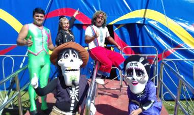 Hoy es el debut en Linares de “Fantastic Circu”