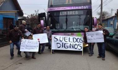 Este lunes se hace efectiva huelga de trabajadores de la empresa de buses Linatal
