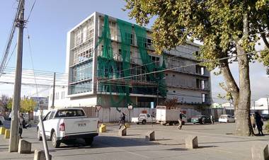 MOP desmiente demolición de edificio PDI de Linares