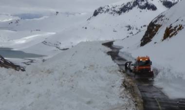 Despejan ruta "Paso Pehuenche" para conectividad internacional