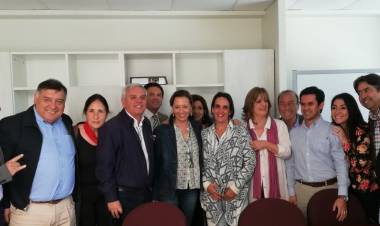 Llaman a postular proyectos para erradicar la violencia contra la mujer