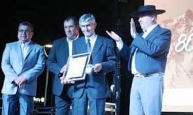 Pesar por fallecimiento de ex gobernador Luis Suazo