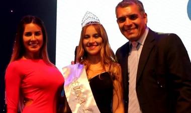 Abiertas inscripciones para postular a reina del Festival “Longaví Canta 2019”