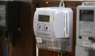 CGE propone reestudiar instalación de medidores inteligentes