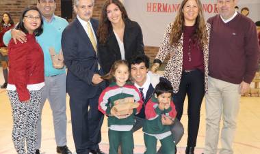 Colegio Alborada celebró ceremonia del “Hermano Menor”
