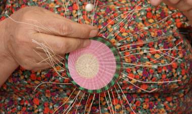 Muestra Artesanal “Mantengamos Nuestra Tradición” en Panimávida