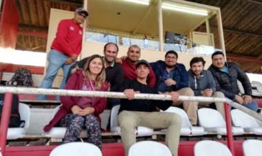  El amor por el “Depo” que mueve a los integrantes del programa “Pasión Albirroja”