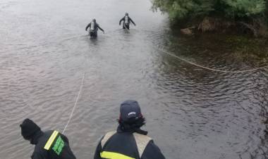Rescatistas de Santiago y brigada canina de la PDI se sumarán a la búsqueda de estudiante linarense